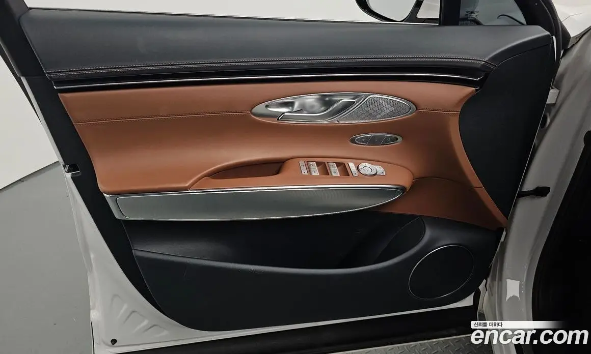 Genesis GV70 2022 2.5 автомат (гидро), фото 14