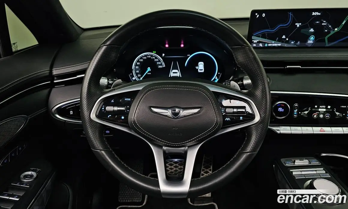 Genesis GV70 2022 2.2 автомат (гидро), фото 18 Genesis GV70 2022 2.2 автомат (гидро), фото 18