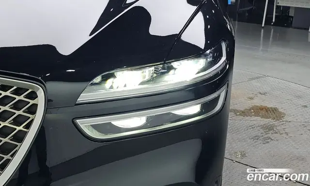 Genesis GV70 2022 2.5 автомат (гидро), миниатюра 8 Genesis GV70 2022 2.5 автомат (гидро), миниатюра 8