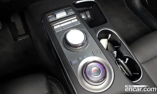 Genesis GV70 2023 2.5 автомат (гидро), миниатюра 12