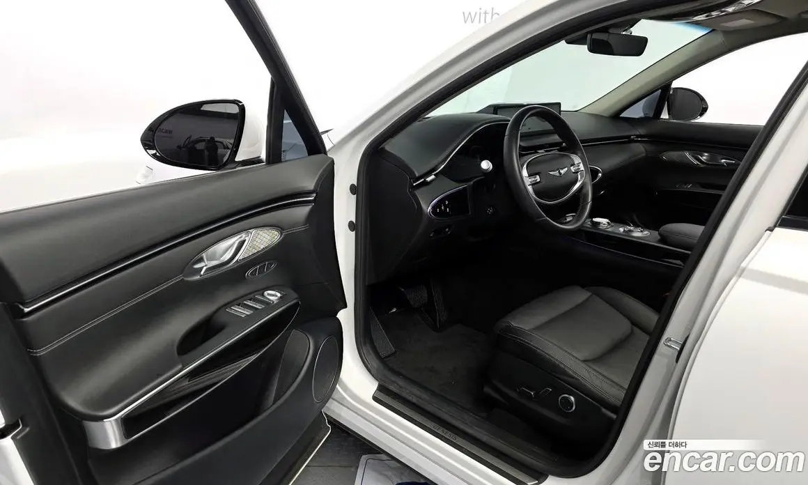 Genesis GV70 2023 2.5 автомат (гидро), фото 13