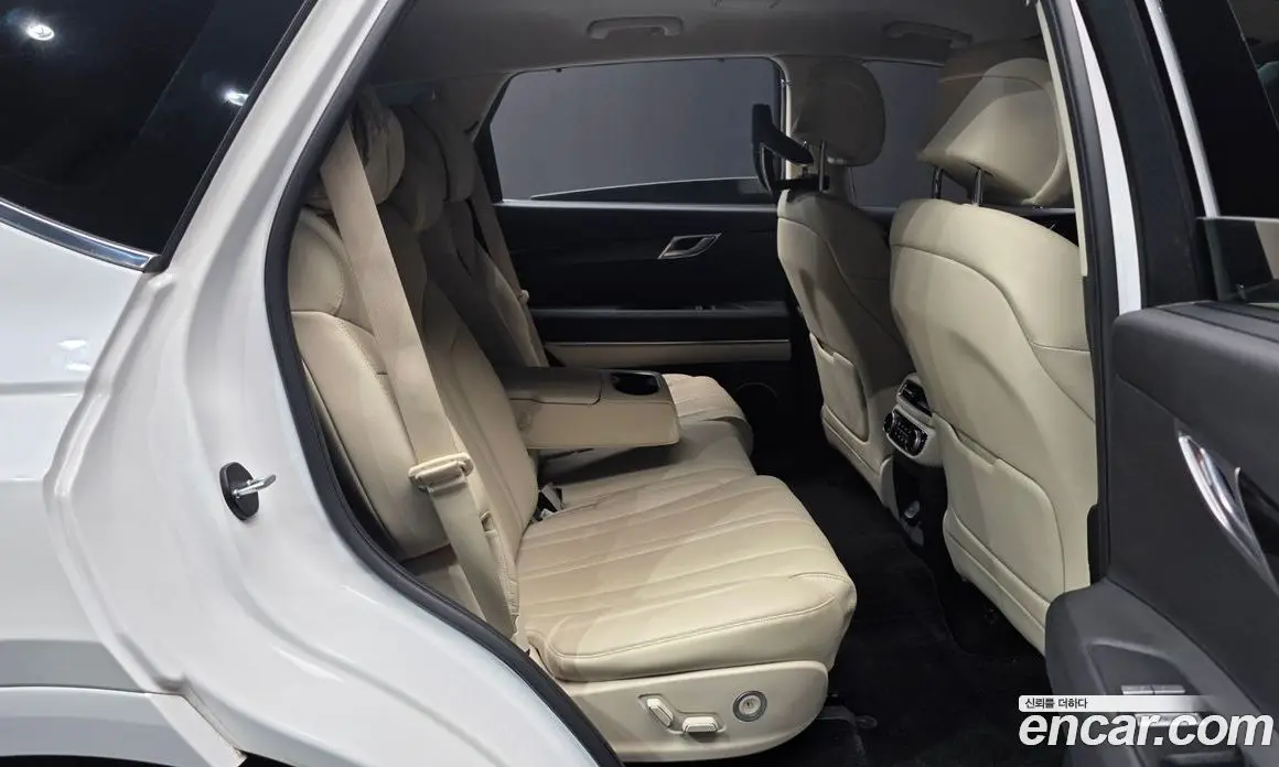 Genesis GV80 2021 3.5 автомат (гидро), фото 18 Genesis GV80 2021 3.5 автомат (гидро), фото 18
