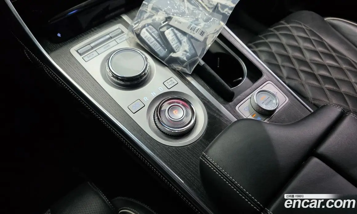 Genesis GV80 2023 3.5 автомат (гидро), фото 12 Genesis GV80 2023 3.5 автомат (гидро), фото 12