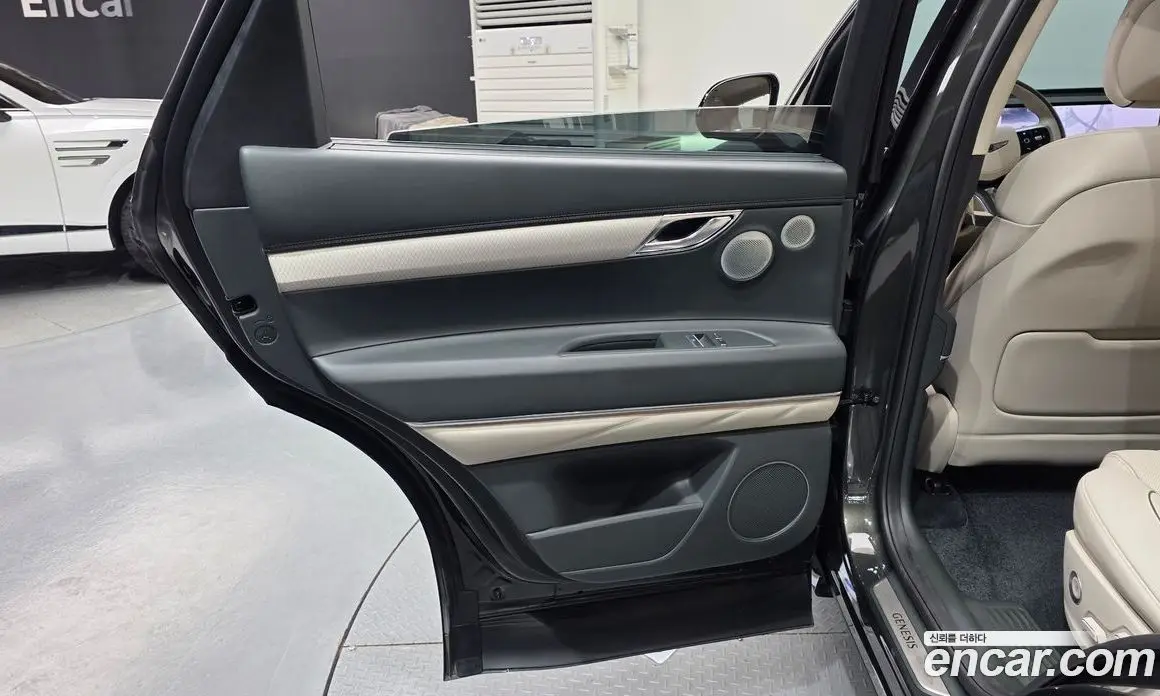 Genesis GV80 2024 2.5 автомат (гидро), фото 14