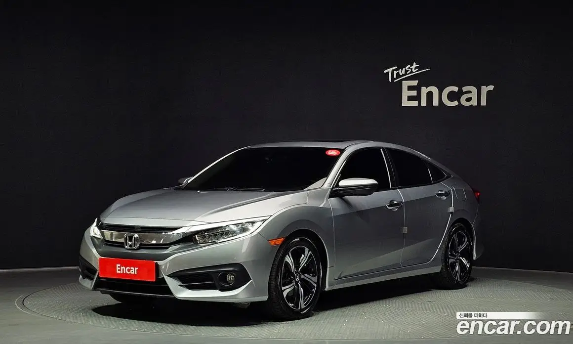 Honda Civic 2017 2.0 автомат (гидро), фото 1 Honda Civic 2017 2.0 автомат (гидро), фото 1
