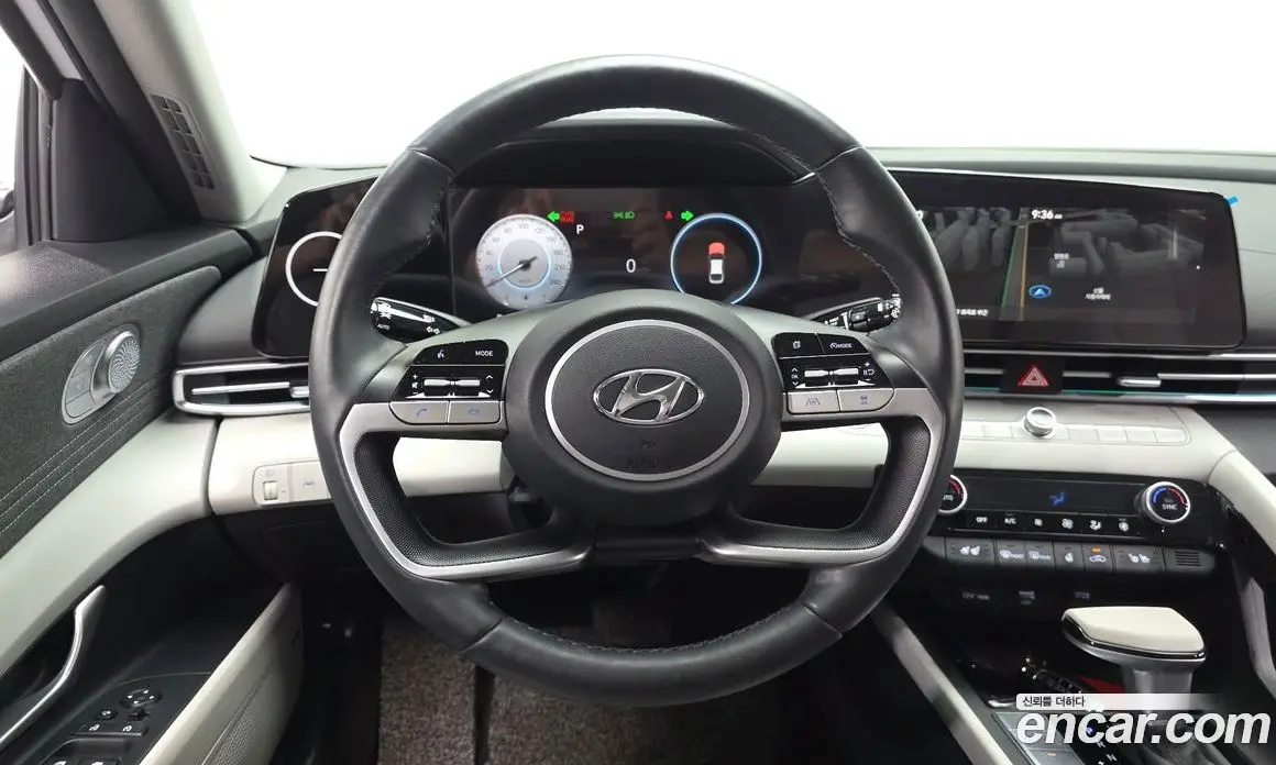 Hyundai Avante 2021 1.6 автомат (гидро), фото 19