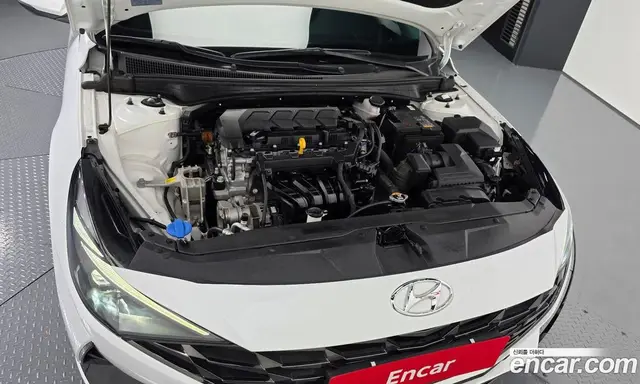 Hyundai Avante 2022 1.6 автомат (гидро), миниатюра 6