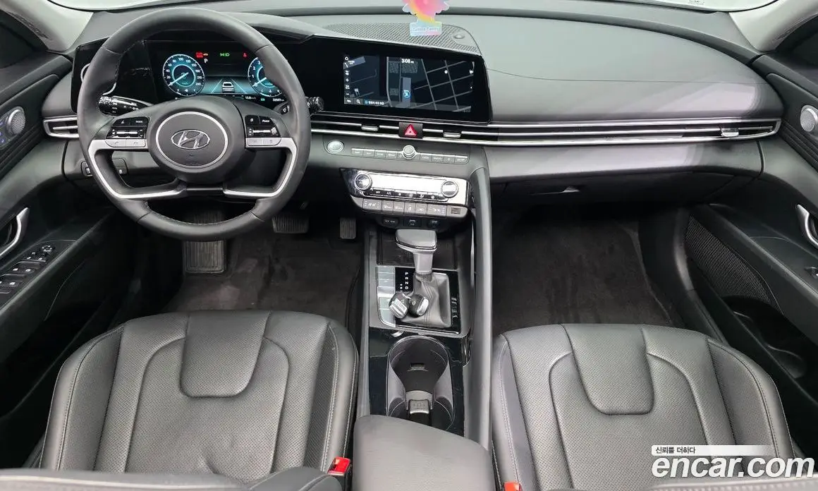 Hyundai Avante 2022 1.6 автомат (гидро), фото 10