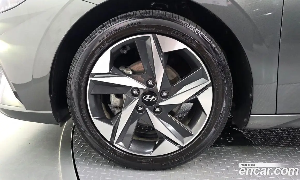 Hyundai Avante 2022 1.6 автомат (гидро), фото 5 Hyundai Avante 2022 1.6 автомат (гидро), фото 5
