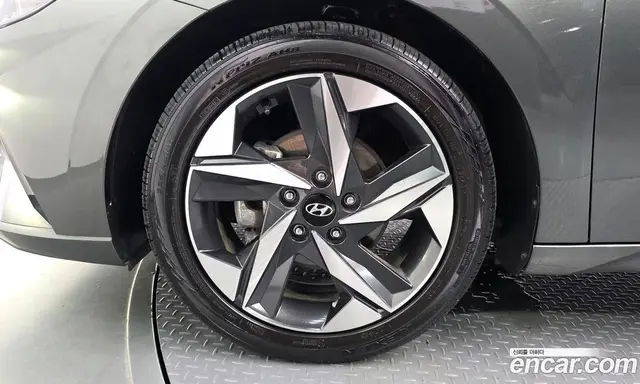 Hyundai Avante 2022 1.6 автомат (гидро), миниатюра 5 Hyundai Avante 2022 1.6 автомат (гидро), миниатюра 5