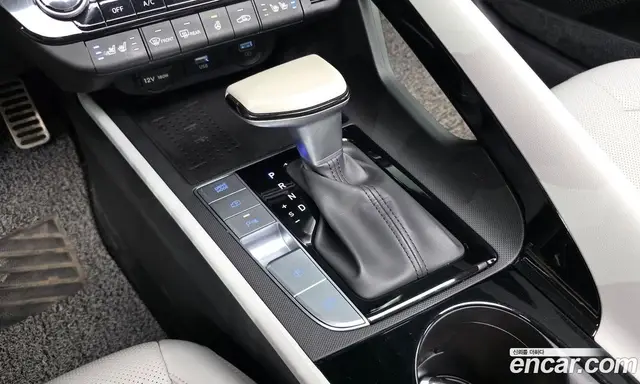 Hyundai Avante 2022 1.6 автомат (гидро), миниатюра 9 Hyundai Avante 2022 1.6 автомат (гидро), миниатюра 9