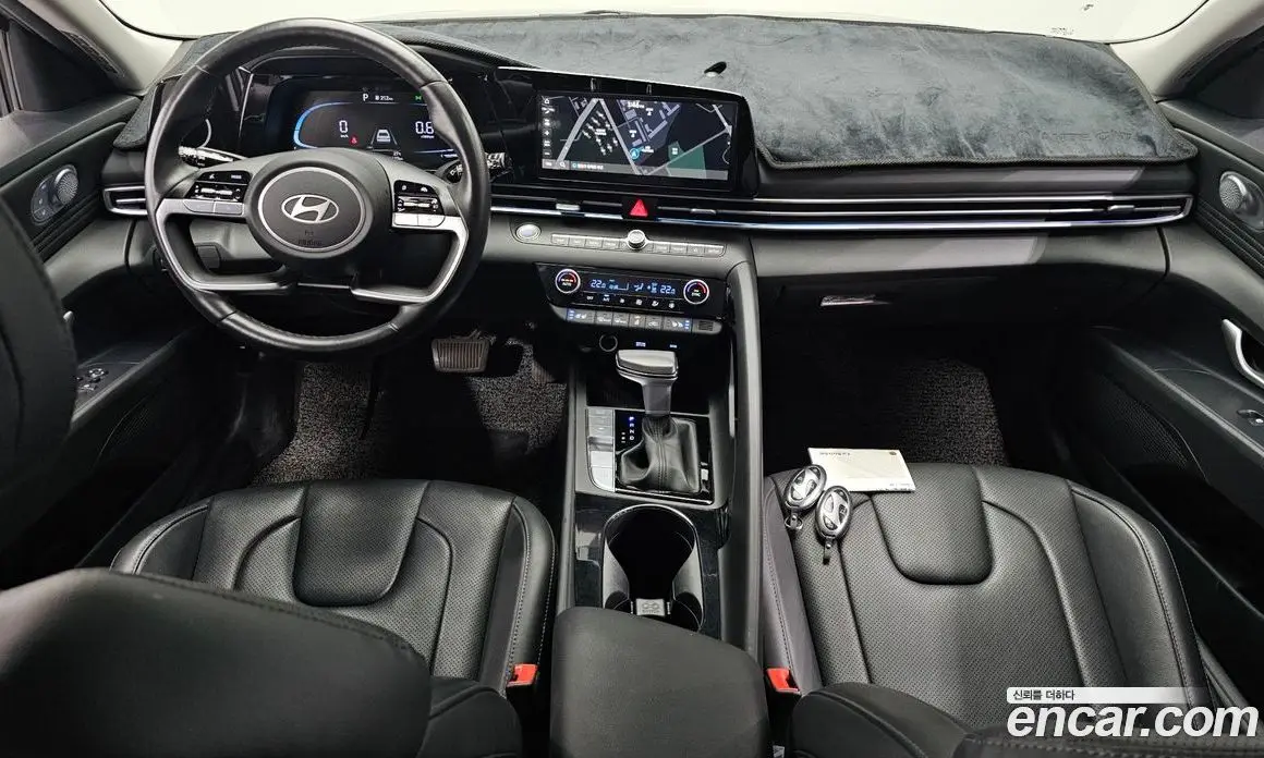 Hyundai Avante 2023 1.6 автомат (гидро), фото 10