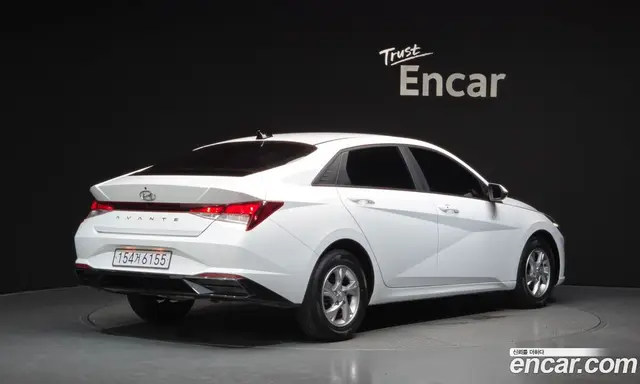 Hyundai Avante 2023 1.6 автомат (гидро), миниатюра 2