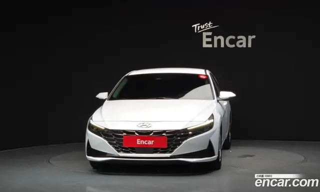 Hyundai Avante 2023 1.6 автомат (гидро), миниатюра 3