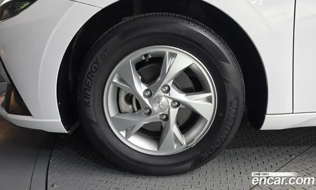 Hyundai Avante 2023 1.6 автомат (гидро), миниатюра 5
