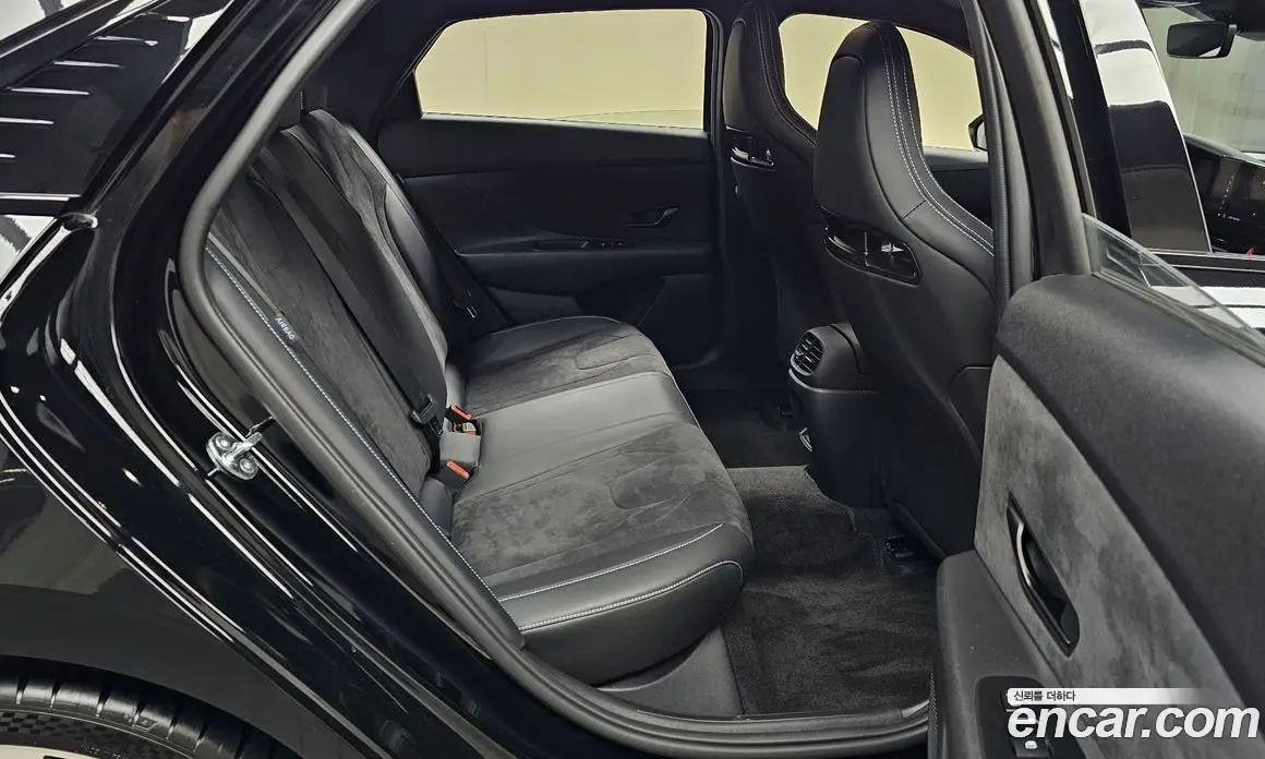 Hyundai Avante 2025 2.0 автомат (гидро), фото 16