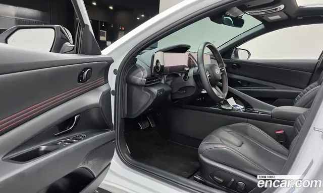 Hyundai Avante 2025 1.6 автомат (гидро), миниатюра 12