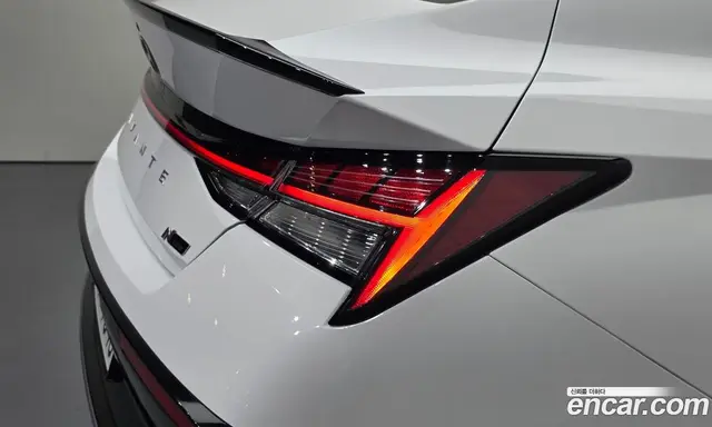 Hyundai Avante 2025 1.6 автомат (гидро), миниатюра 8
