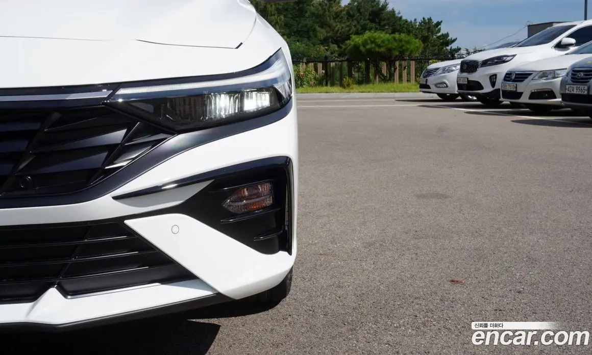 Hyundai Avante 2026 1.6 автомат (гидро), фото 20