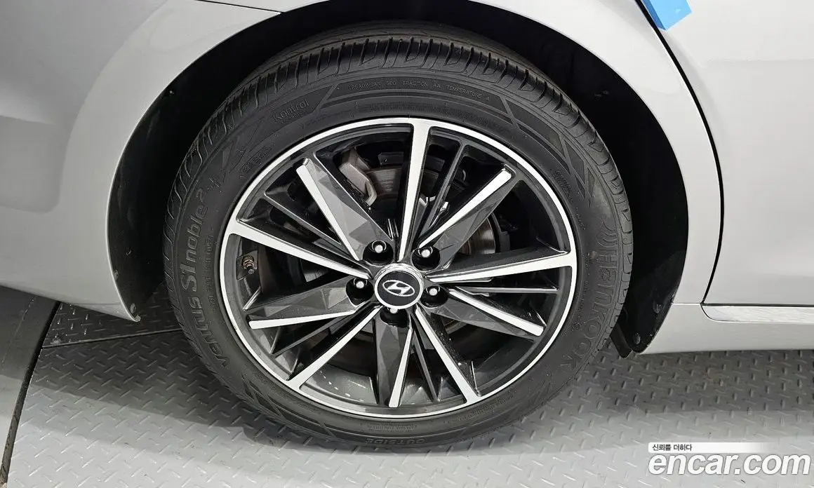 Hyundai Grandeur 2021 3.0 автомат (гидро), фото 5 Hyundai Grandeur 2021 3.0 автомат (гидро), фото 5