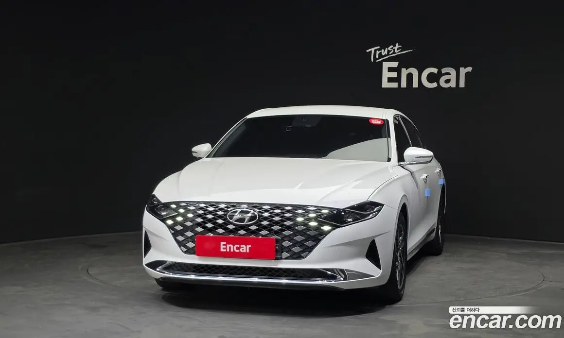 Hyundai Grandeur 2021 2.5 автомат (гидро), фото 3 Hyundai Grandeur 2021 2.5 автомат (гидро), фото 3