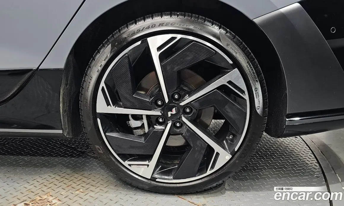 Hyundai Ioniq 6 2025 0.1 автомат (гидро), фото 6