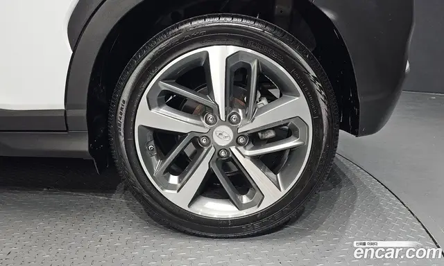 Hyundai Kona 2019 1.6 автомат (гидро), миниатюра 6