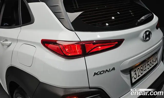 Hyundai Kona 2019 1.6 автомат (гидро), миниатюра 8