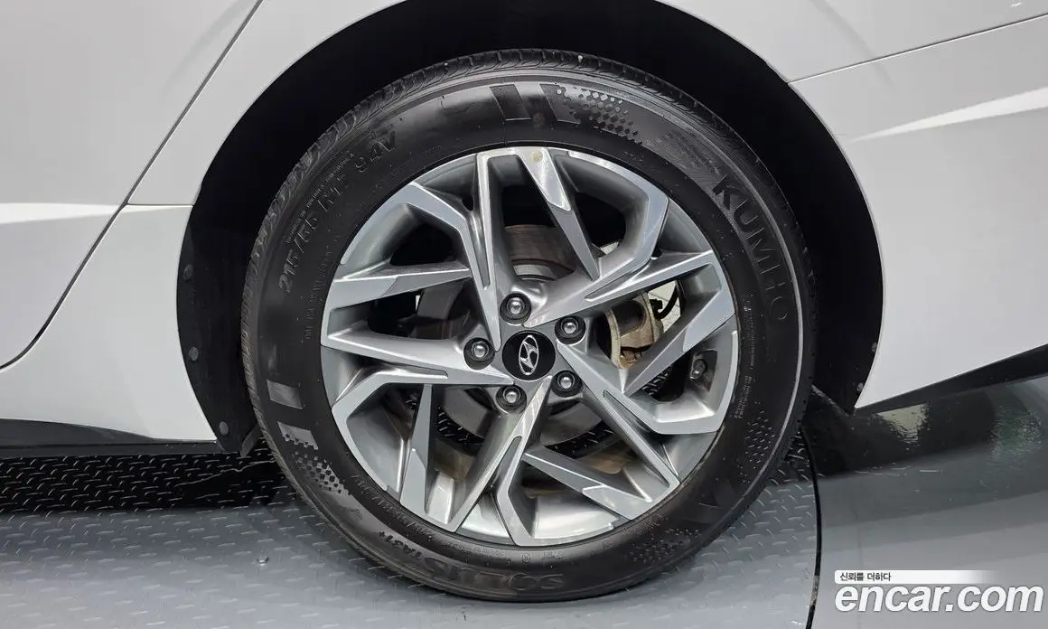 Hyundai Sonata 2022 2.0 автомат (гидро), фото 7 Hyundai Sonata 2022 2.0 автомат (гидро), фото 7
