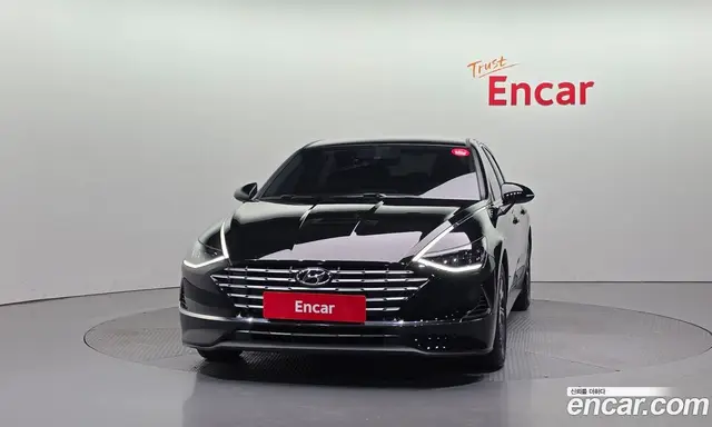 Hyundai Sonata 2023 2.0 автомат (гидро), миниатюра 3