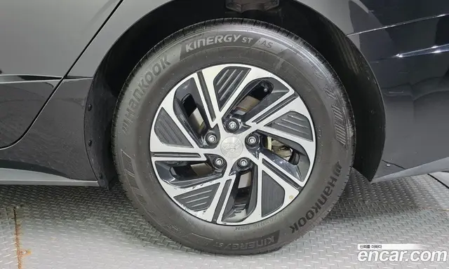 Hyundai Sonata 2023 2.0 автомат (гидро), миниатюра 7