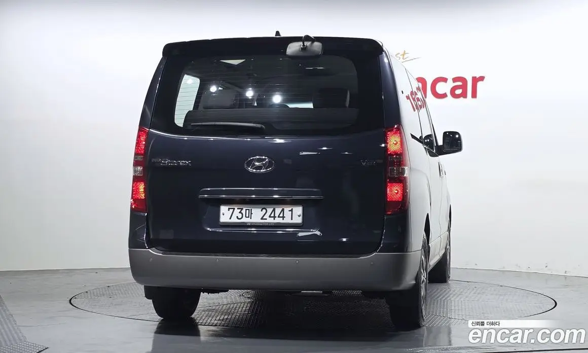 Hyundai Starex 2016 2.5 автомат (гидро), фото 4 Hyundai Starex 2016 2.5 автомат (гидро), фото 4