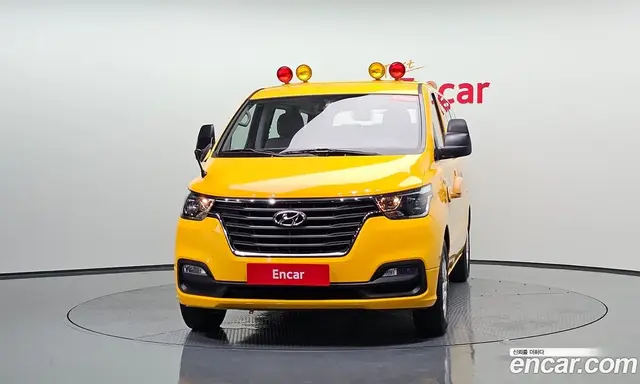 Hyundai Starex 2018 2.4 автомат (гидро), миниатюра 2 Hyundai Starex 2018 2.4 автомат (гидро), миниатюра 2