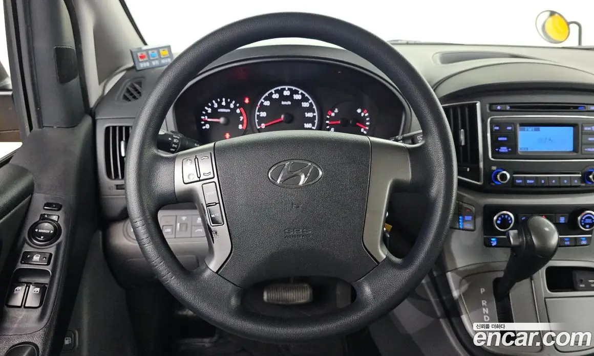 Hyundai Starex 2018 2.4 автомат (гидро), фото 18 Hyundai Starex 2018 2.4 автомат (гидро), фото 18