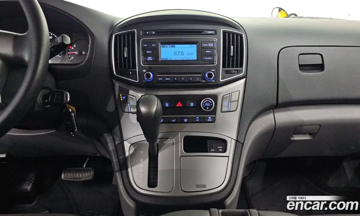 Hyundai Starex 2018 2.4 автомат (гидро), фото 19 Hyundai Starex 2018 2.4 автомат (гидро), фото 19