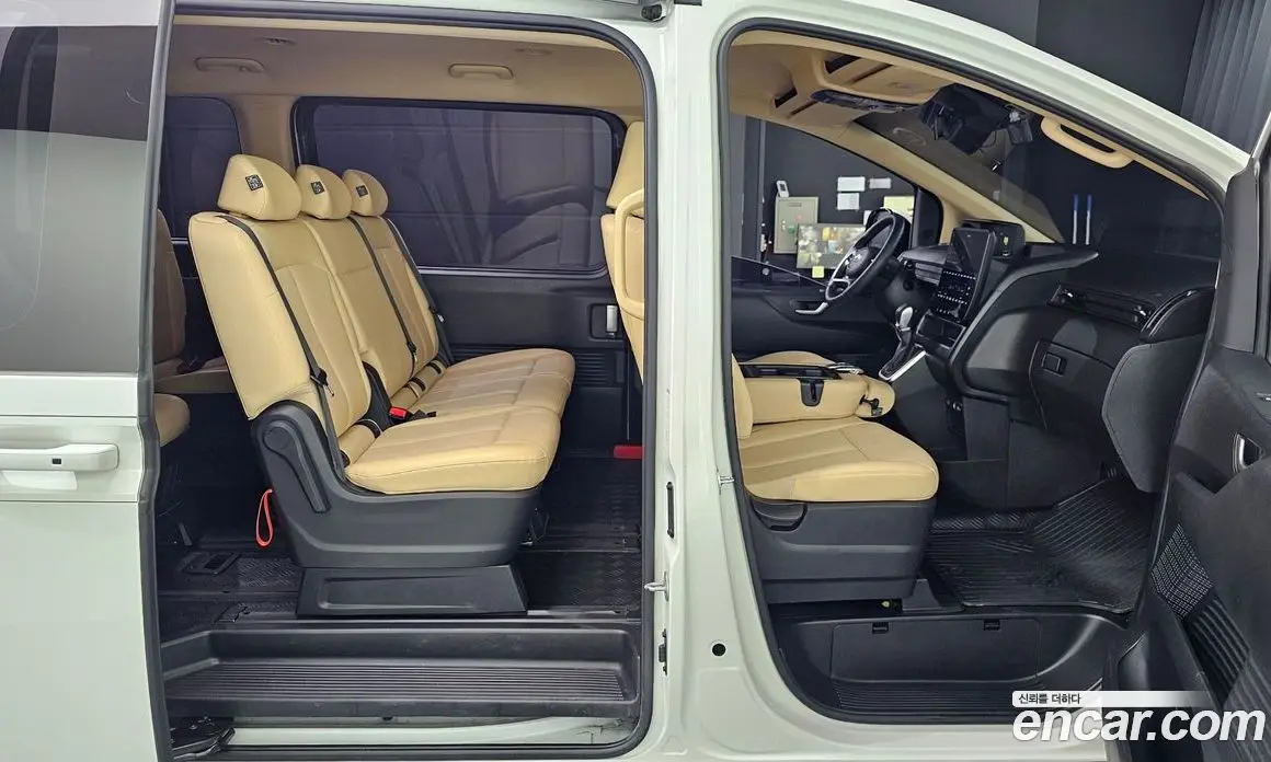 Hyundai Staria 2022 2.2 автомат (гидро), фото 18 Hyundai Staria 2022 2.2 автомат (гидро), фото 18
