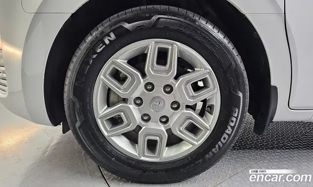 Hyundai Staria 2022 2.2 автомат (гидро), миниатюра 5 Hyundai Staria 2022 2.2 автомат (гидро), миниатюра 5
