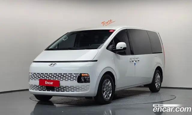 Hyundai Staria, 2023, 48 156 км