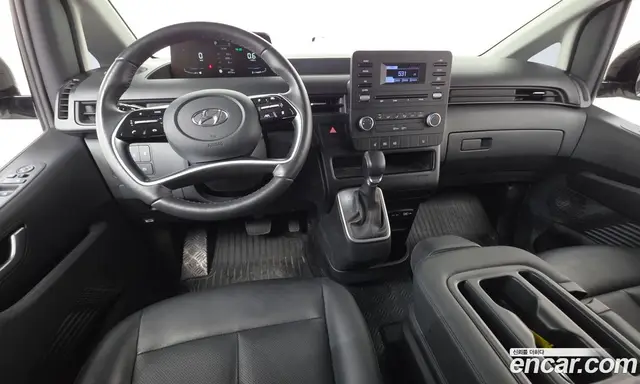 Hyundai Staria 2023 3.5 автомат (гидро), миниатюра 10