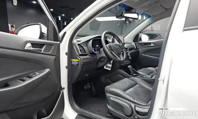 Hyundai Tucson 2019 1.6 автомат (гидро), миниатюра 12