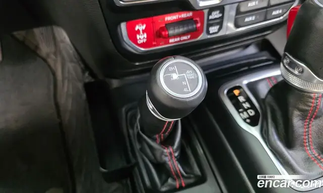 Jeep Gladiator 2021 3.6 автомат (гидро), миниатюра 12