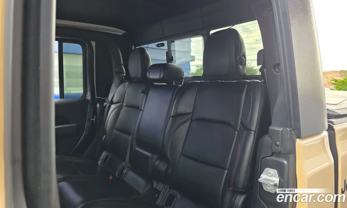Jeep Gladiator 2021 3.6 автомат (гидро), фото 18