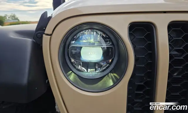 Jeep Gladiator 2021 3.6 автомат (гидро), миниатюра 8