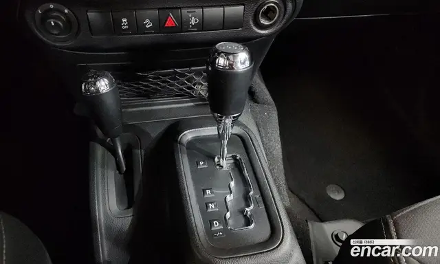 Jeep Wrangler 2016 3.6 автомат (гидро), миниатюра 11 Jeep Wrangler 2016 3.6 автомат (гидро), миниатюра 11