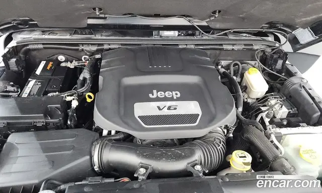 Jeep Wrangler 2016 3.6 автомат (гидро), миниатюра 5 Jeep Wrangler 2016 3.6 автомат (гидро), миниатюра 5