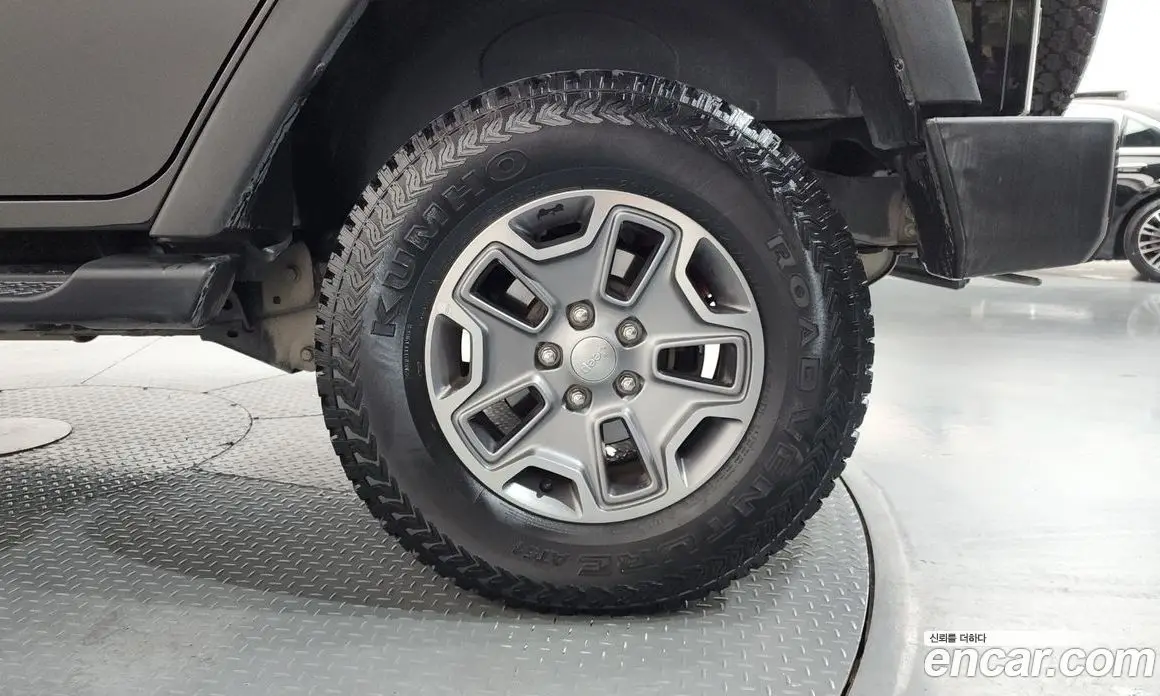 Jeep Wrangler 2016 3.6 автомат (гидро), фото 6 Jeep Wrangler 2016 3.6 автомат (гидро), фото 6