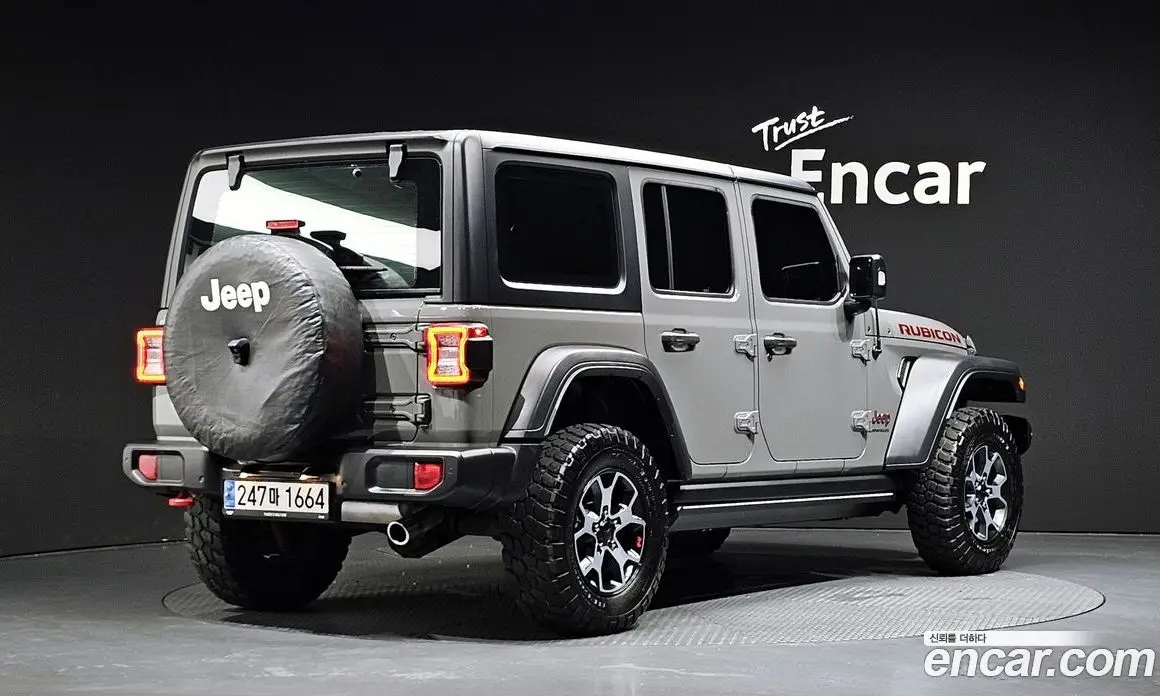 Jeep Wrangler 2023 2.0 автомат (гидро), фото 2 Jeep Wrangler 2023 2.0 автомат (гидро), фото 2