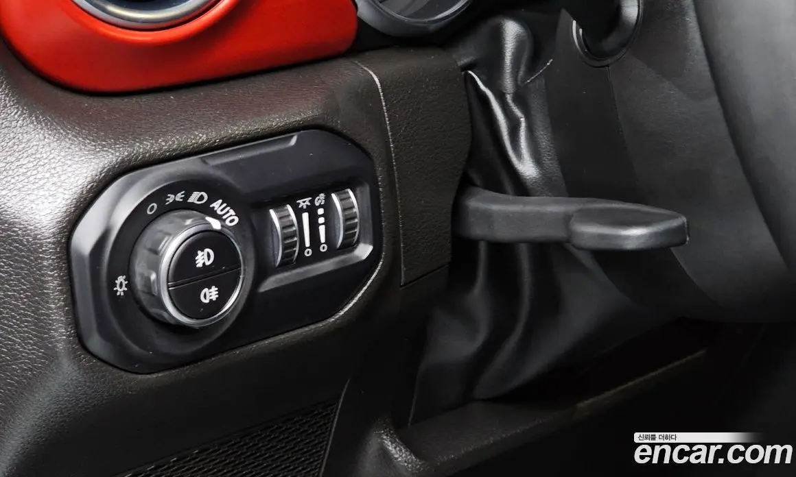 Jeep Wrangler 2023 2.0 автомат (гидро), фото 14 Jeep Wrangler 2023 2.0 автомат (гидро), фото 14
