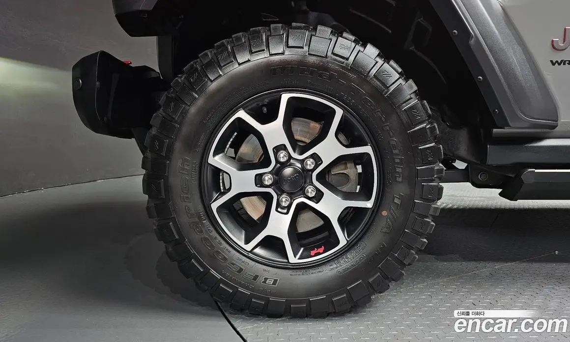 Jeep Wrangler 2023 2.0 автомат (гидро), фото 5 Jeep Wrangler 2023 2.0 автомат (гидро), фото 5