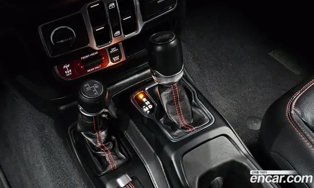 Jeep Wrangler 2023 2.0 автомат (гидро), миниатюра 9 Jeep Wrangler 2023 2.0 автомат (гидро), миниатюра 9